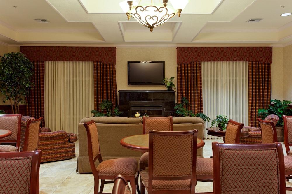 Holiday Inn Express & Suites San Antonio South Buitenkant foto